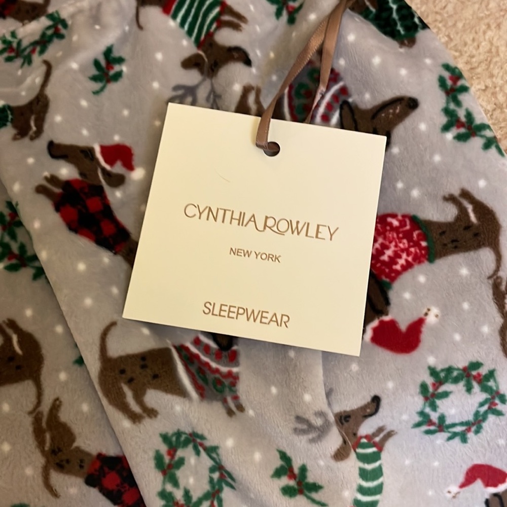 Cynthia Rowley super soft dachshund Holiday pajama bottoms. Size large - Picture 3 of 8